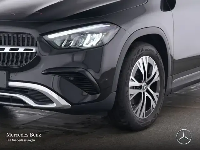 Mercedes-Benz GLA 180