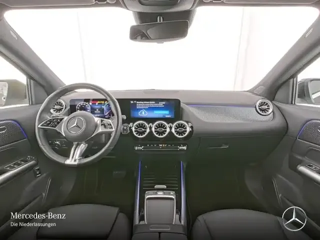 Mercedes-Benz GLA 180