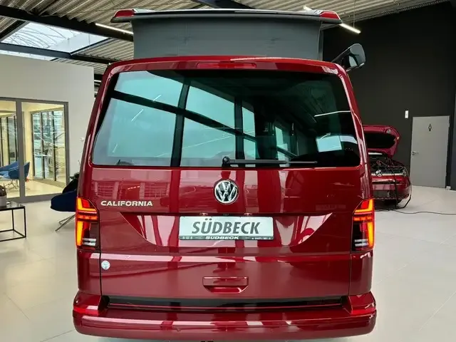 Volkswagen T6.1 California