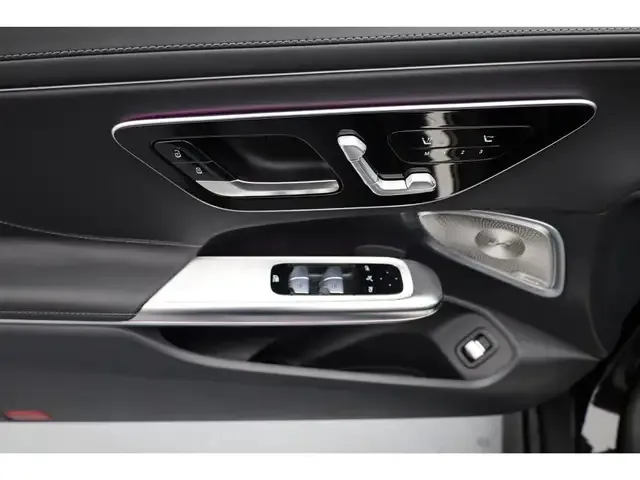 Mercedes-Benz CLE 200