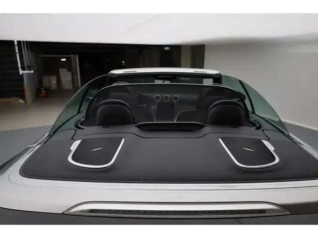 Mercedes-Benz CLE 200