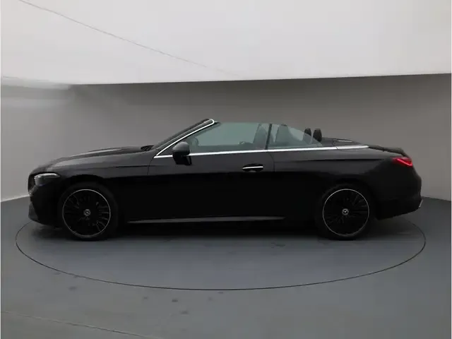 Mercedes-Benz CLE 200