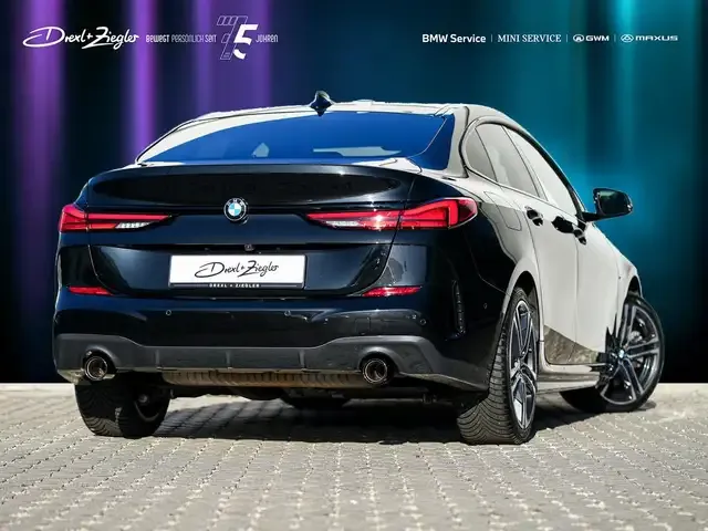 BMW 220