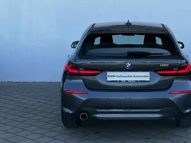 BMW 118