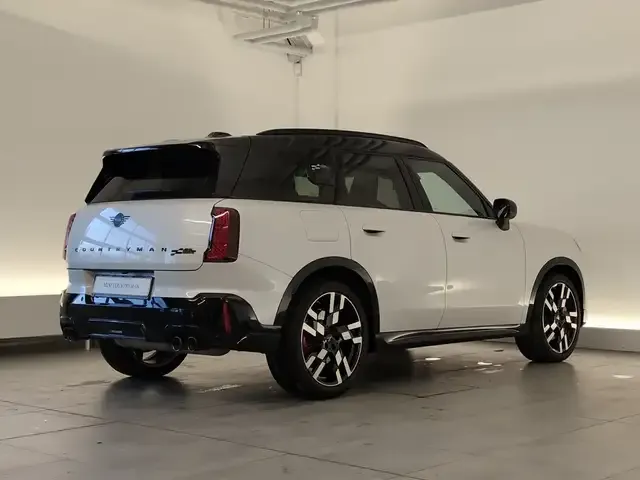 MINI Cooper SE Countryman