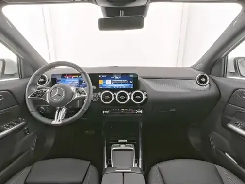 Mercedes-Benz GLA 180