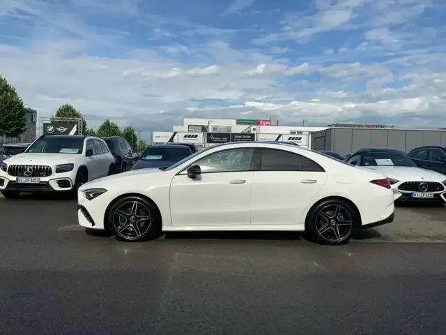 Mercedes-Benz CLA 220