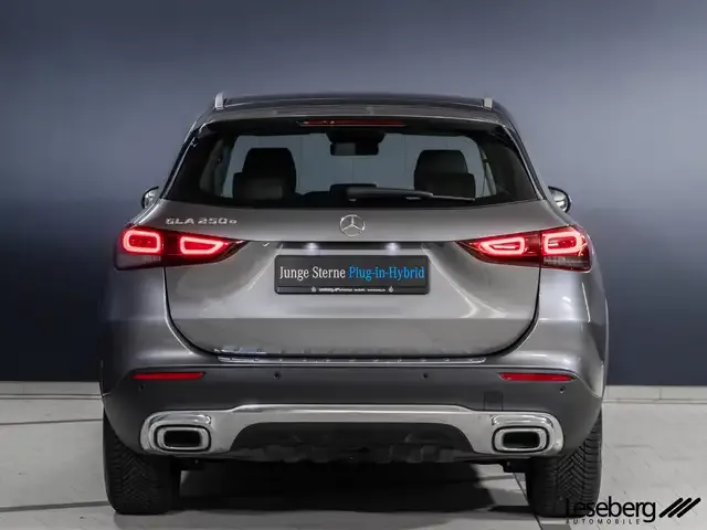 Mercedes-Benz GLA 250