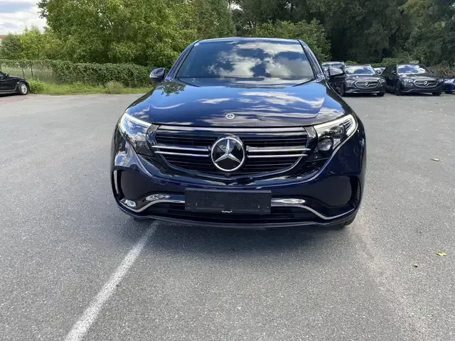 Mercedes-Benz EQC 400