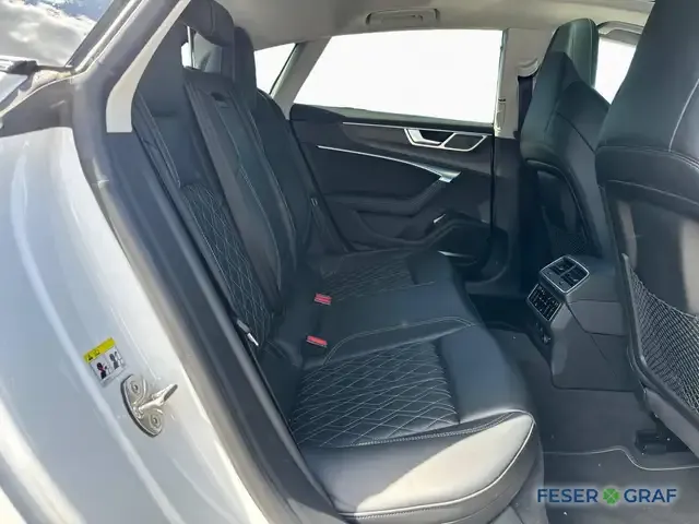 Audi S7