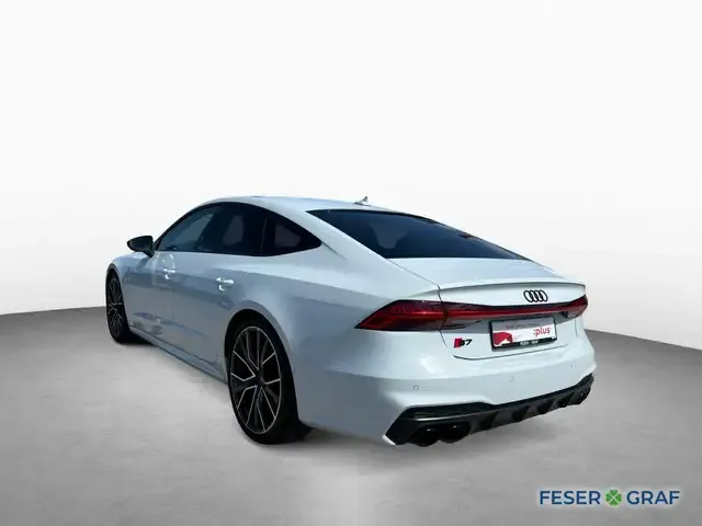 Audi S7