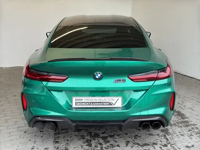 BMW M8