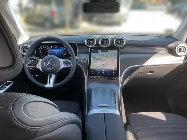 Mercedes-Benz GLC 200