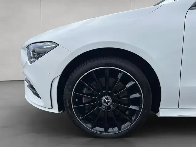 Mercedes-Benz CLA 250