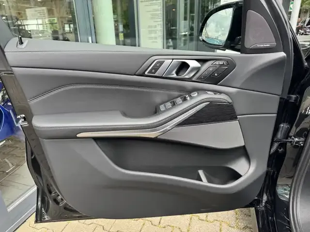 BMW X7 M