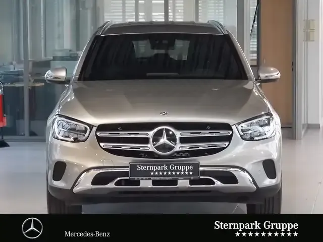 Mercedes-Benz GLC 200
