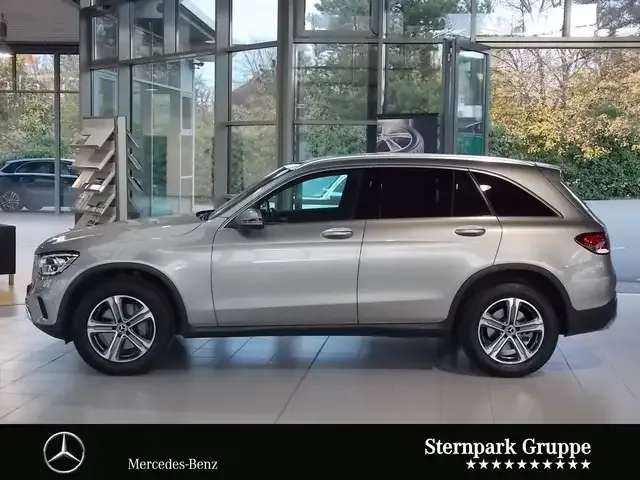 Mercedes-Benz GLC 200