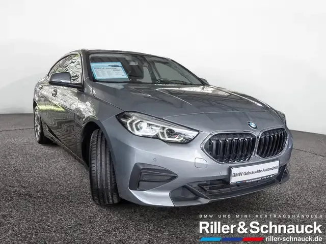BMW 218