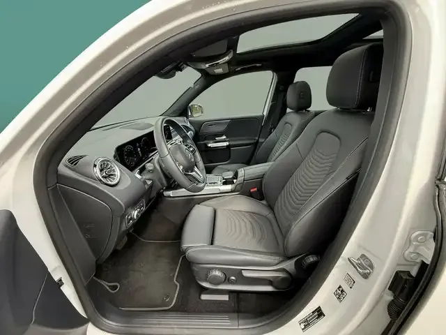 Mercedes-Benz EQB 350