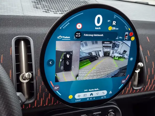 MINI John Cooper Works Countryman