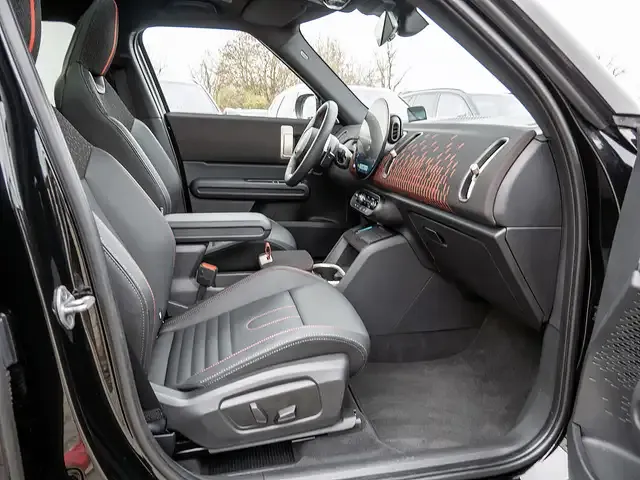 MINI John Cooper Works Countryman