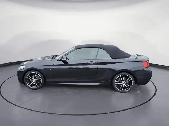 BMW 230