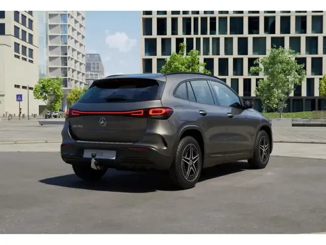 Mercedes-Benz EQA 250