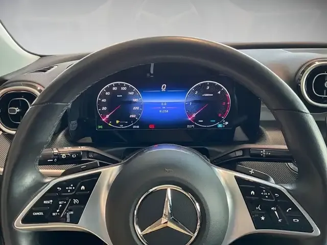 Mercedes-Benz C 220