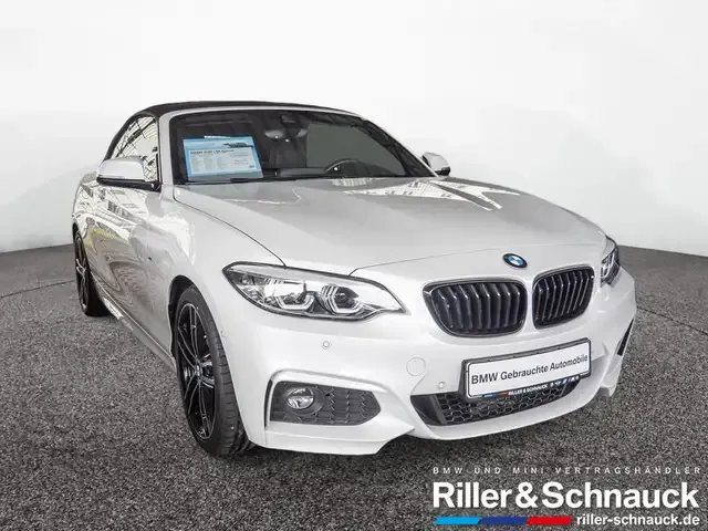 BMW 220