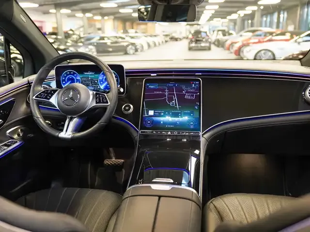 Mercedes-Benz EQE SUV