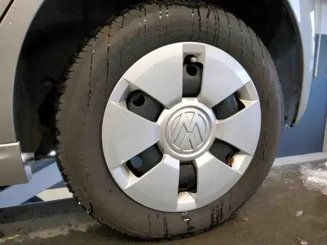 Volkswagen e-up!