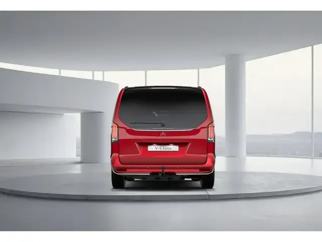 Mercedes-Benz V 220