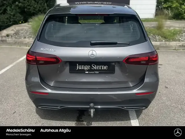 Mercedes-Benz B 250