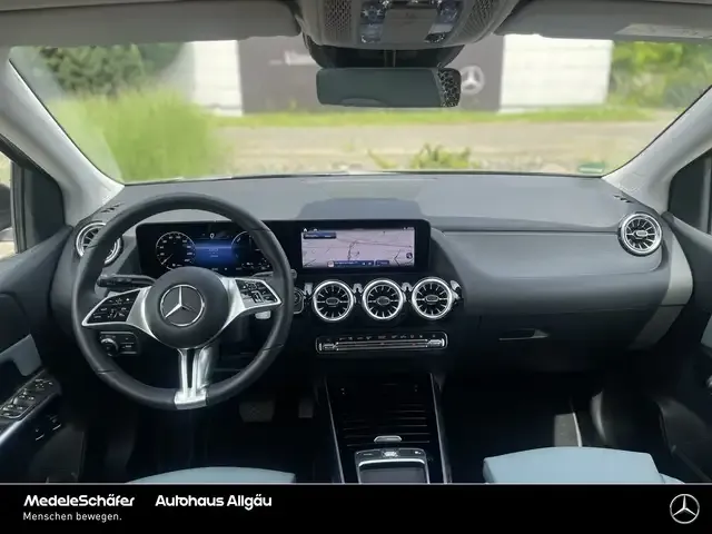 Mercedes-Benz B 250