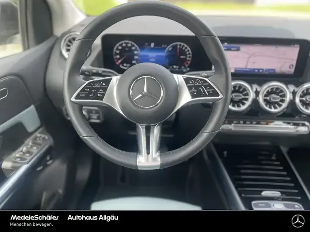 Mercedes-Benz B 250