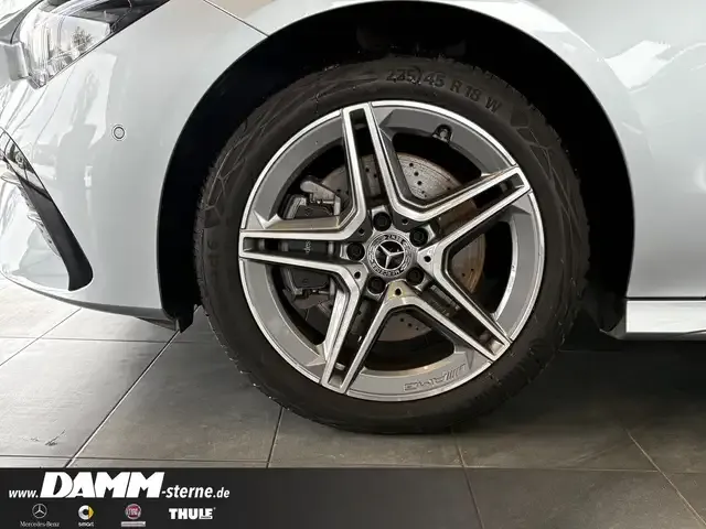 Mercedes-Benz CLA 250