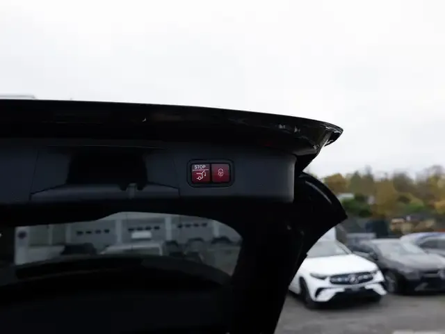 Mercedes-Benz GLA 220