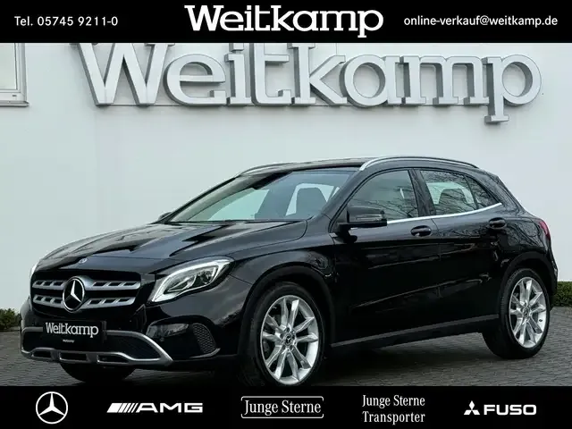 Mercedes-Benz GLA 200