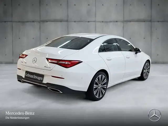 Mercedes-Benz CLA 200