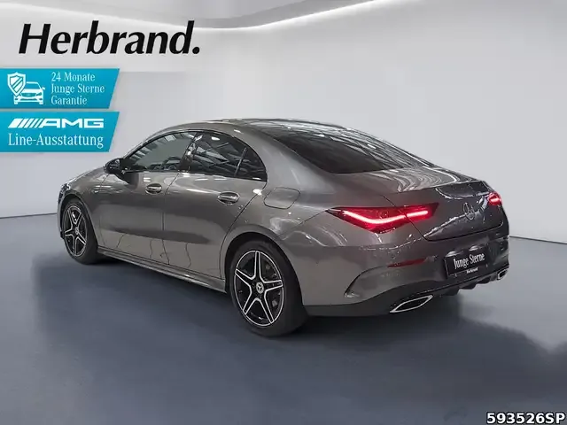 Mercedes-Benz CLA 200