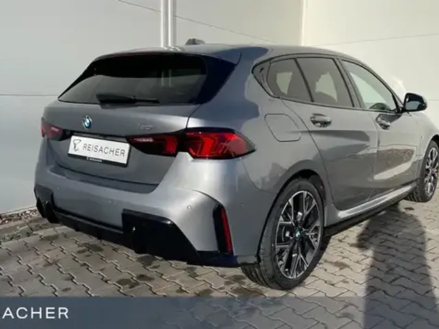 BMW 120