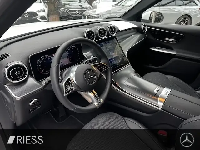 Mercedes-Benz GLC 200