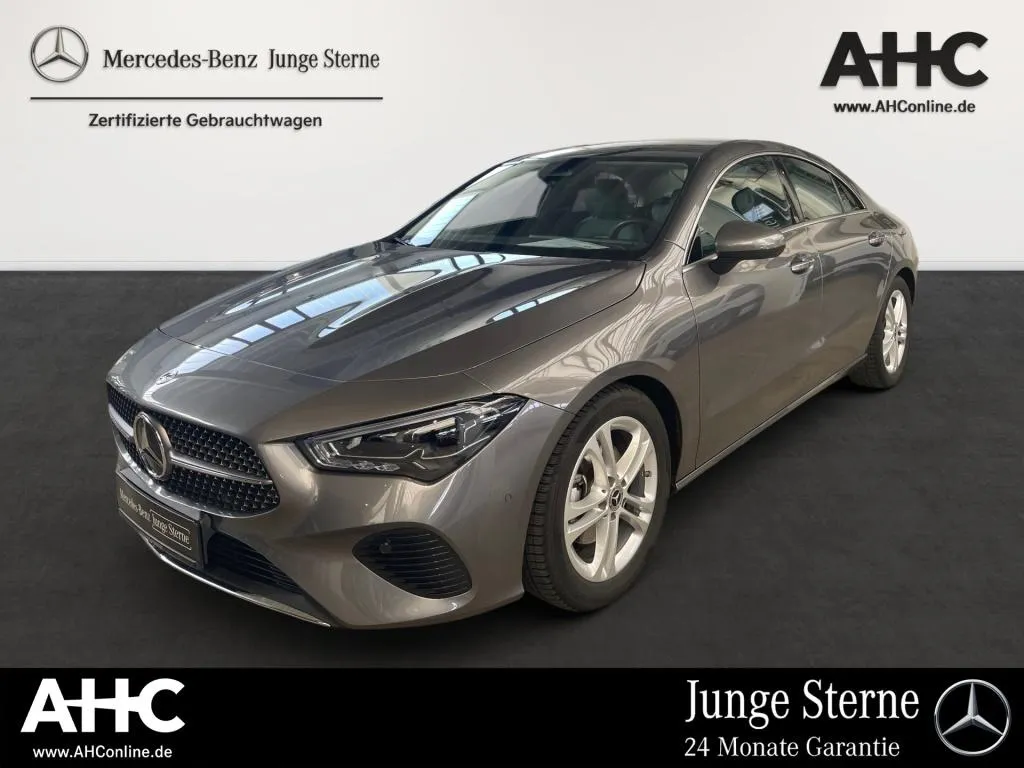Mercedes-Benz CLA 180