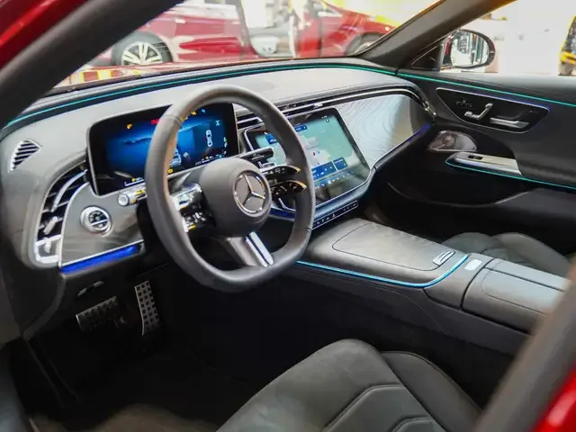 Mercedes-Benz E 300