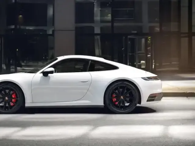 Porsche 992