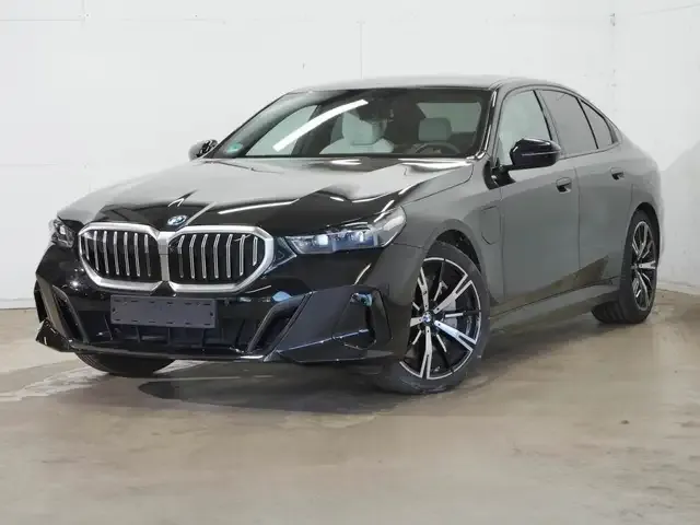 BMW 550