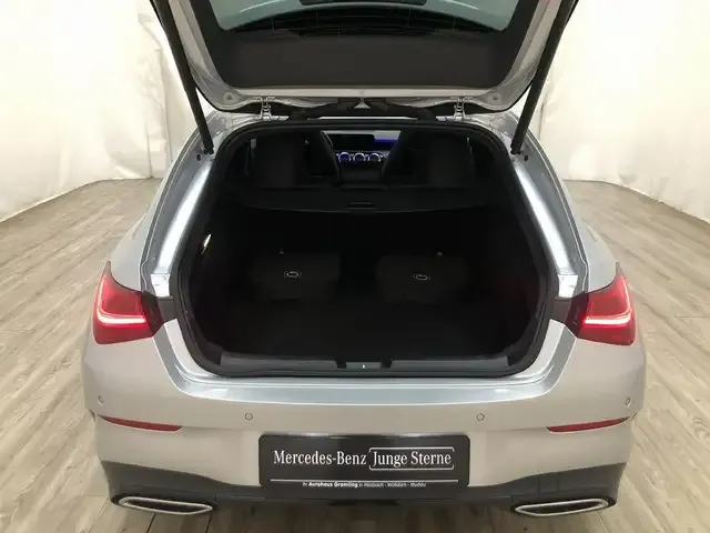 Mercedes-Benz CLA 250