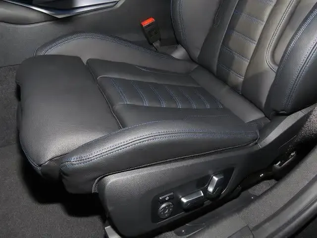 BMW 340