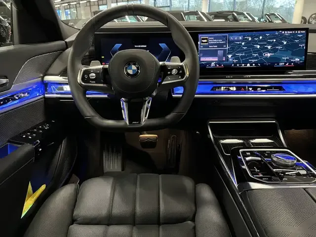 BMW 740