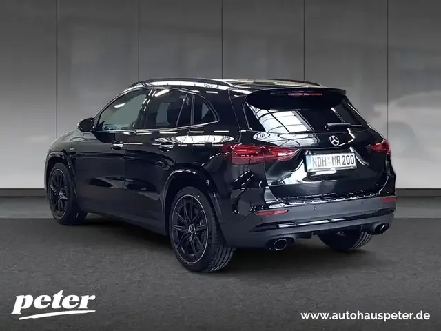 Mercedes-Benz GLA 35 AMG